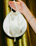 Vermeer Pochette in Cream